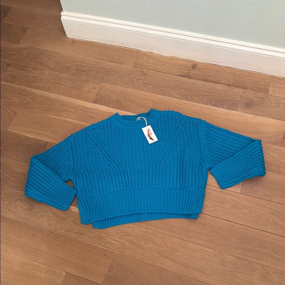 Jessica Simpson Vibrant Blue Crew Neck Sweater